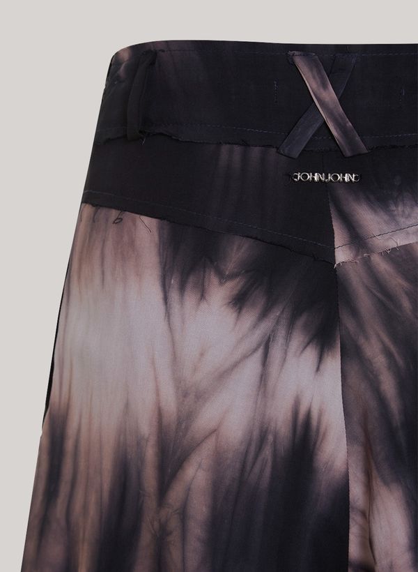 06110934_94_2-SHORTS-TAILORED-DYE