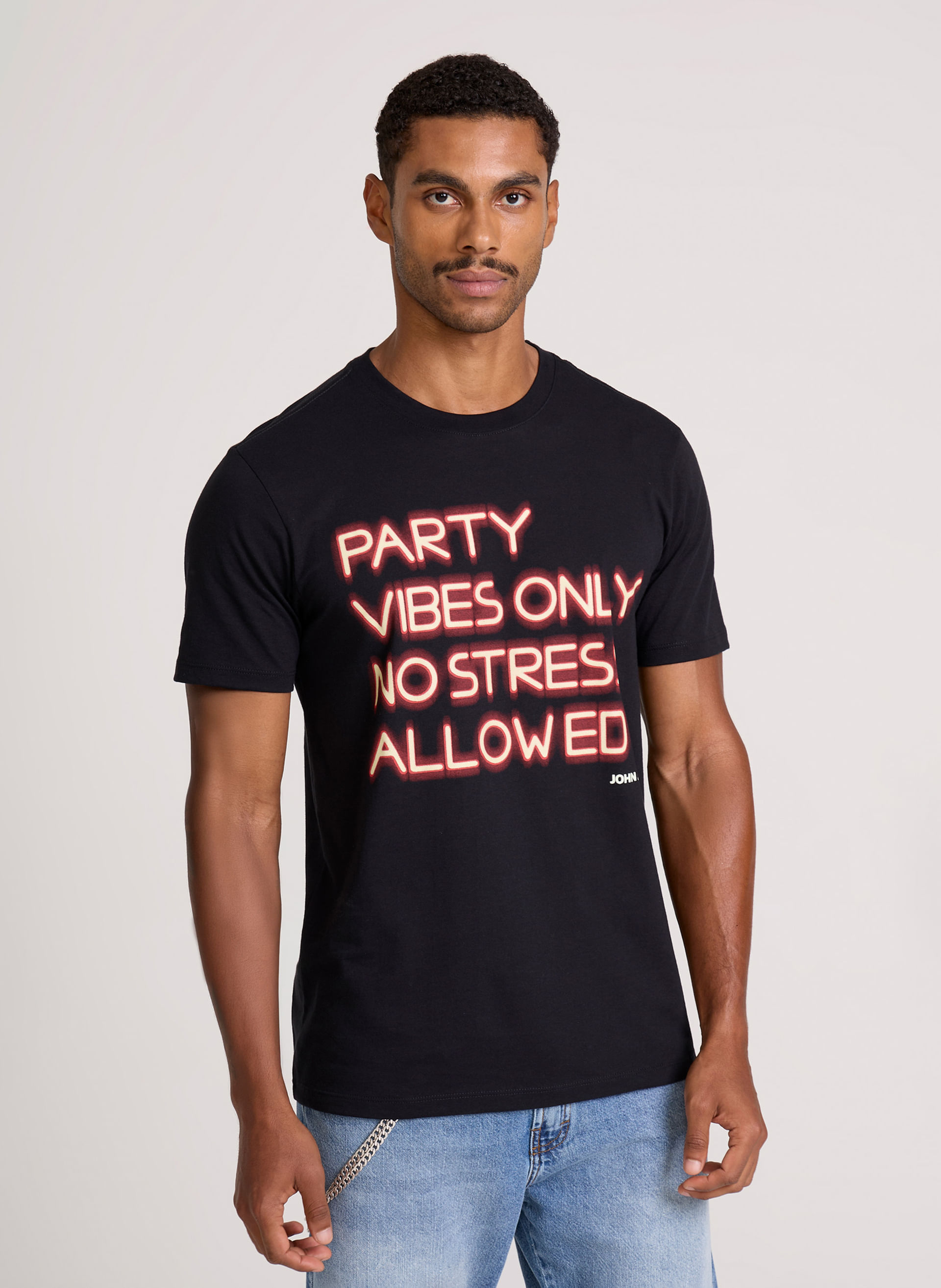 Camiseta Regular Fit Vibes Only Black John John Masculina
