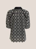 68062938_09_7-CAMISA-MC-REGULAR-RENATA