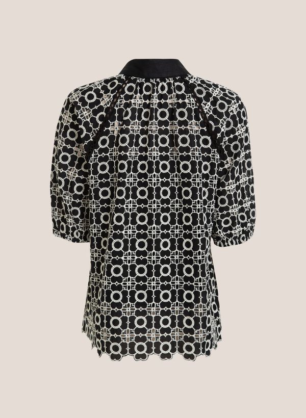68062938_09_7-CAMISA-MC-REGULAR-RENATA