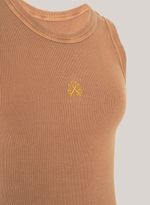 12063092_36_2-REGATA-IRINA-CROPPED-CARROT