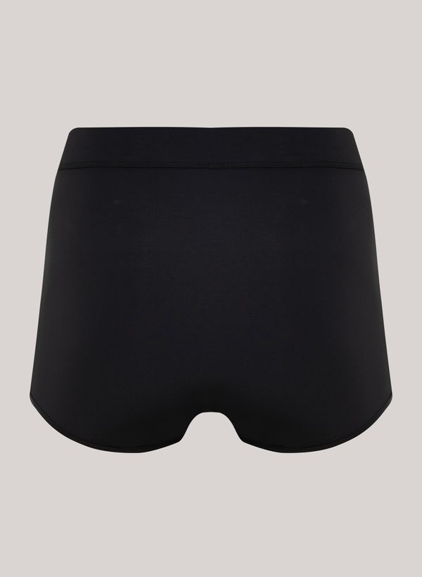 73110726_09_3-HOT-PANT-FEEL