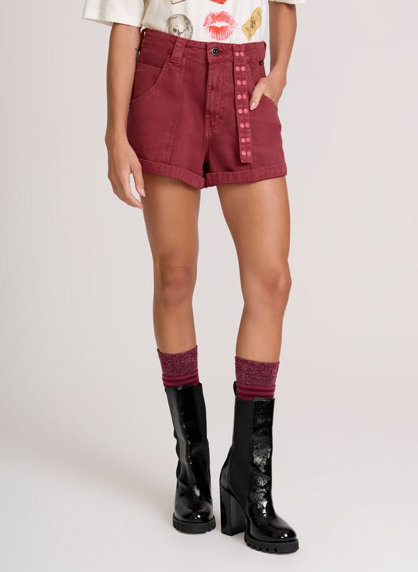 06012542_21_3-SHORTS-EVASE-STUDS