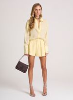 06111072_16_1-SHORTS-PLEATS-AMARELO