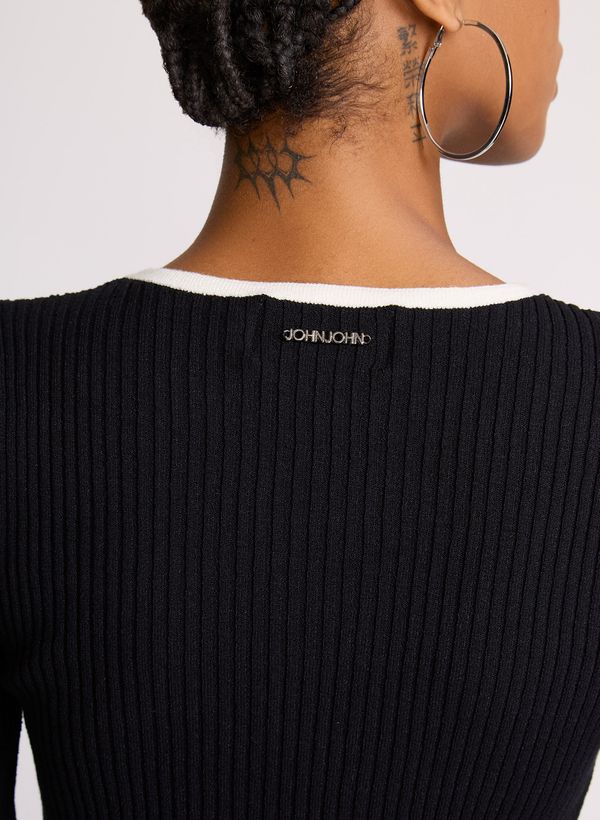 11115212_09_5-BLUSA-COURTNEY-BLACK
