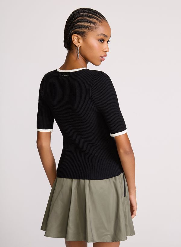 11115212_09_6-BLUSA-COURTNEY-BLACK