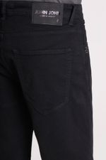 17020466_09_5-BERM-JOGGING-REGULAR-BLACK