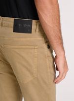 18023909_63_5-CALCA-JOGGING-SLIM-KHAKI